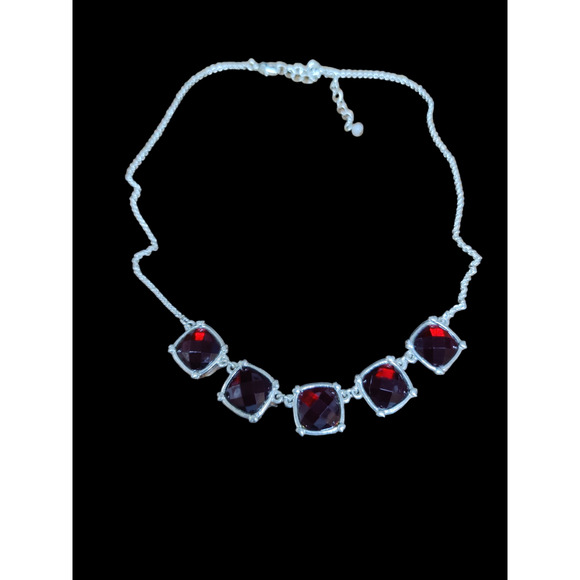17" silver tone necklace with ruby red stones - Picture 2 of 3